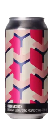 Howling Hops On The Couch